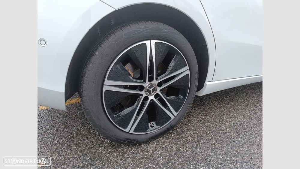 Mercedes-Benz A 250 e - 9