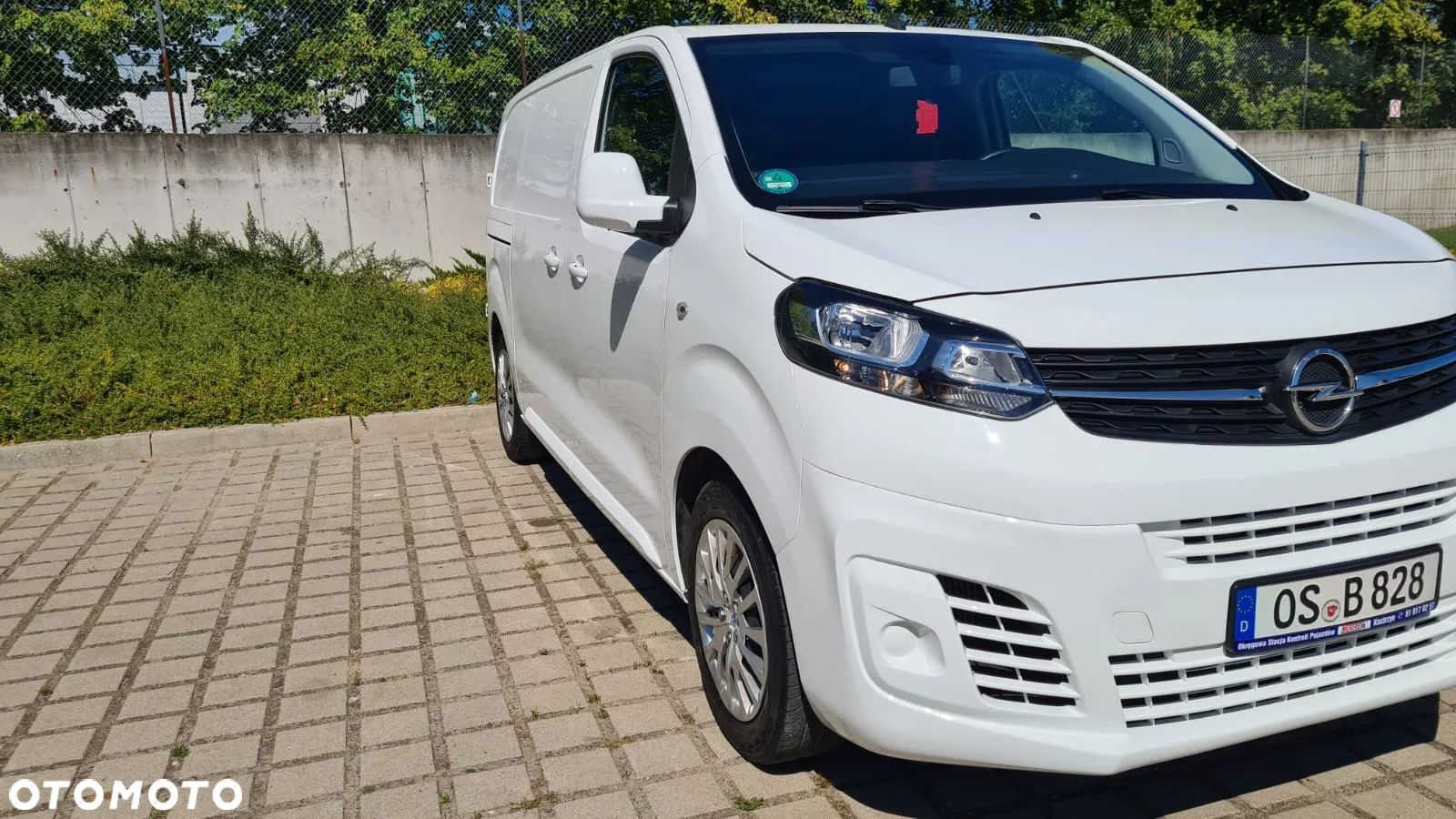 Opel Vivaro - 16
