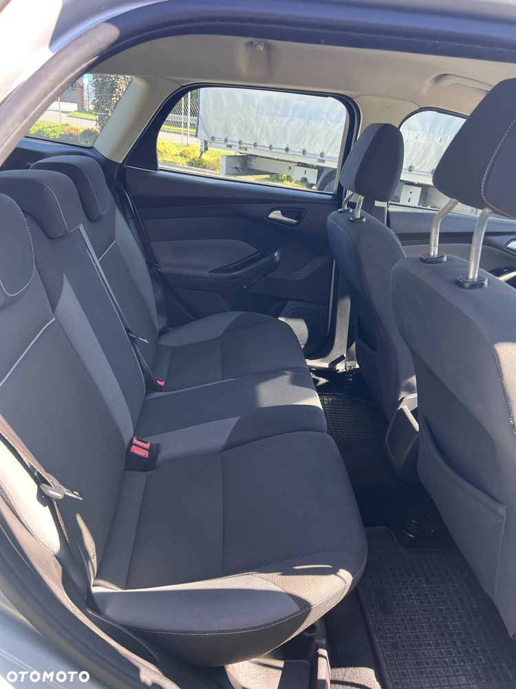 Ford Focus 1.6 TDCi Edition - 8