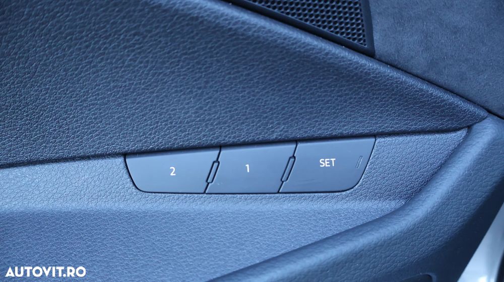 Audi e-tron 55 quattro S line - 28