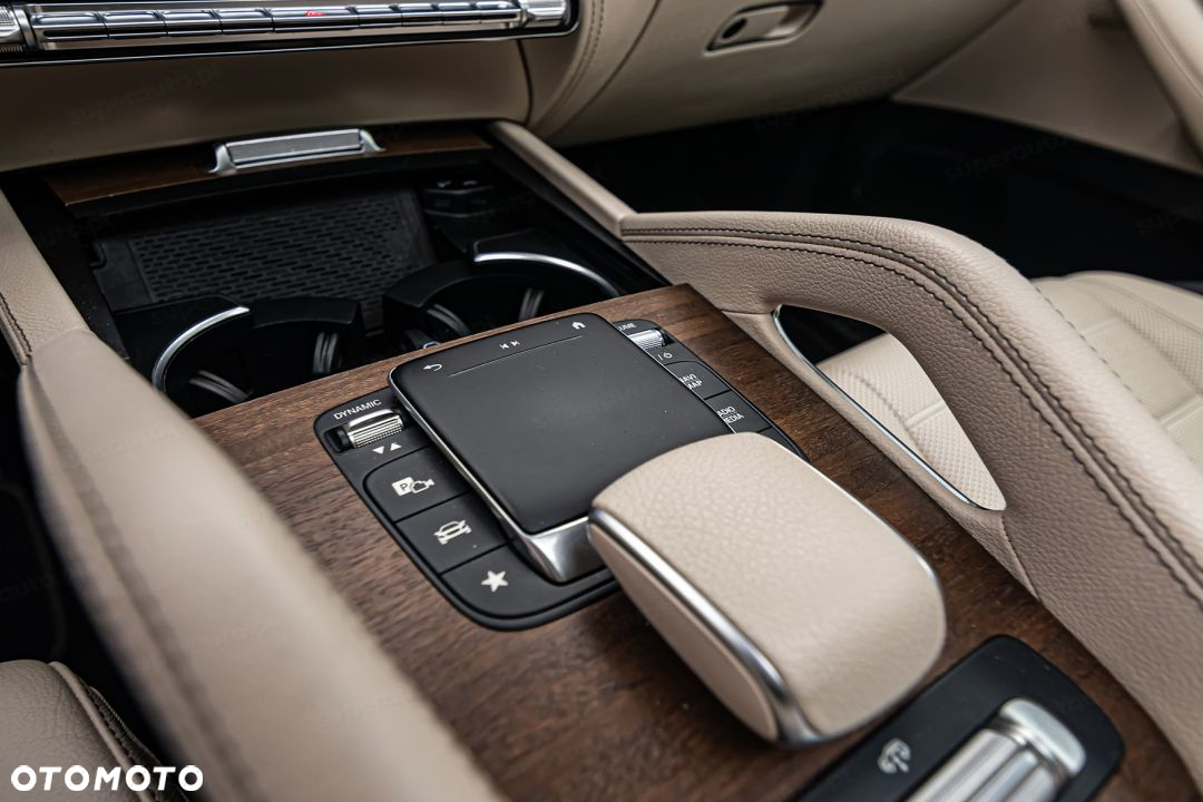 Mercedes-Benz GLE - 25