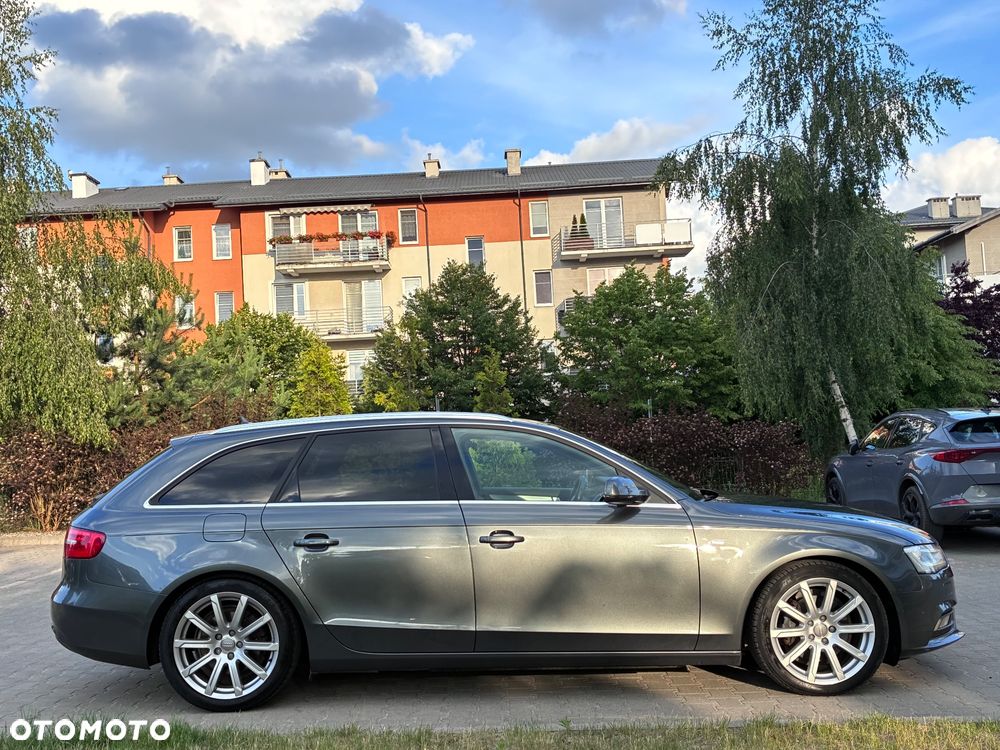 Audi A4 Avant 2.0 TDI DPF S line Sportpaket - 19