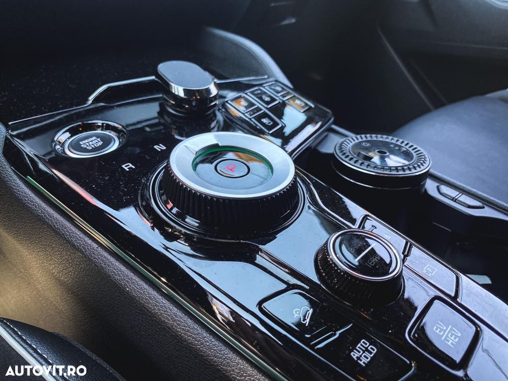 Kia Sportage 1.6 T-GDI PHEV 6AT 4x4 GT Line - 9