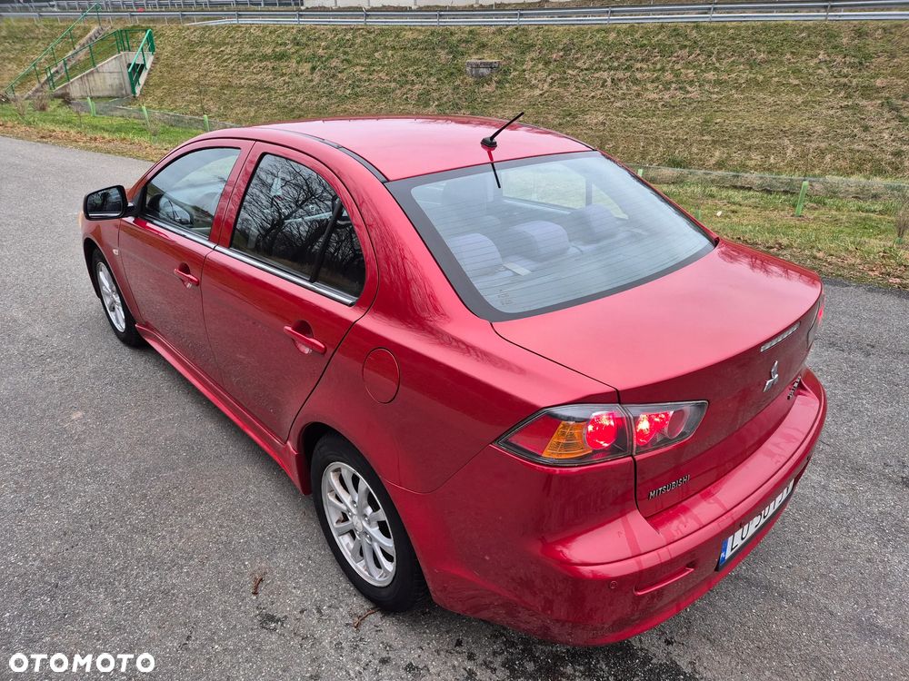 Mitsubishi Lancer 1.6 Invite - 17