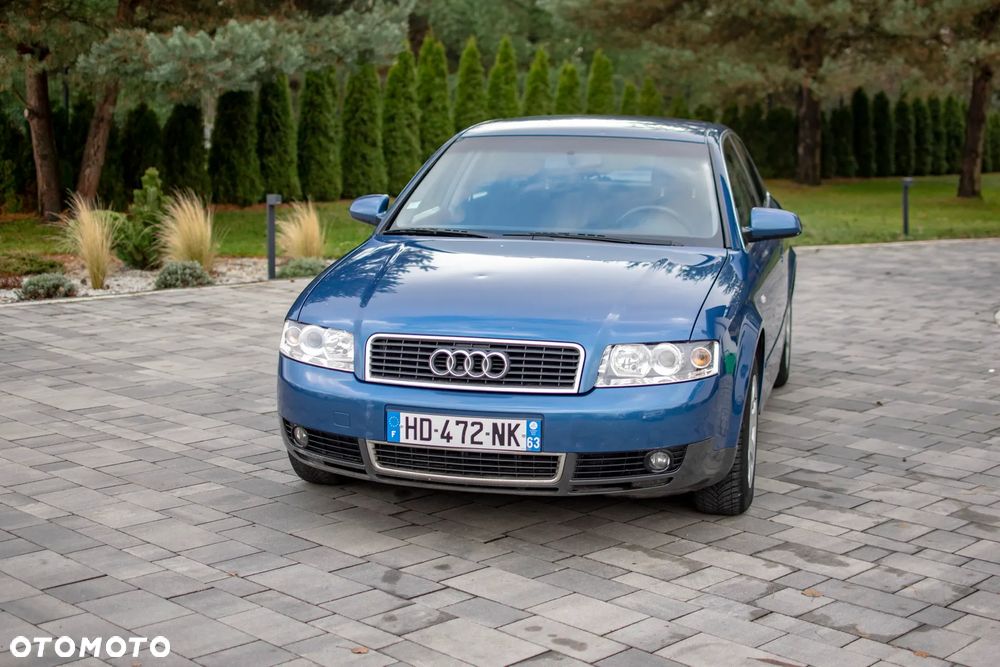 Audi A4 Avant - 4
