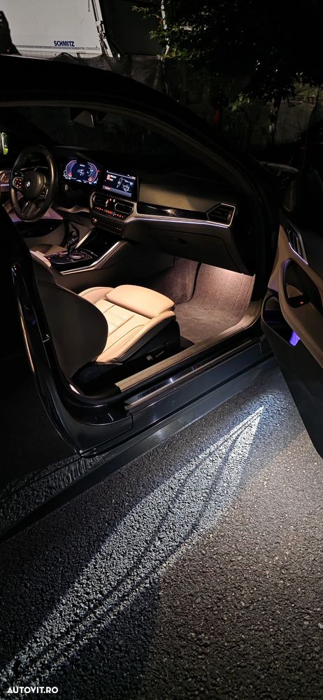 BMW M4 M440i xDrive - 17