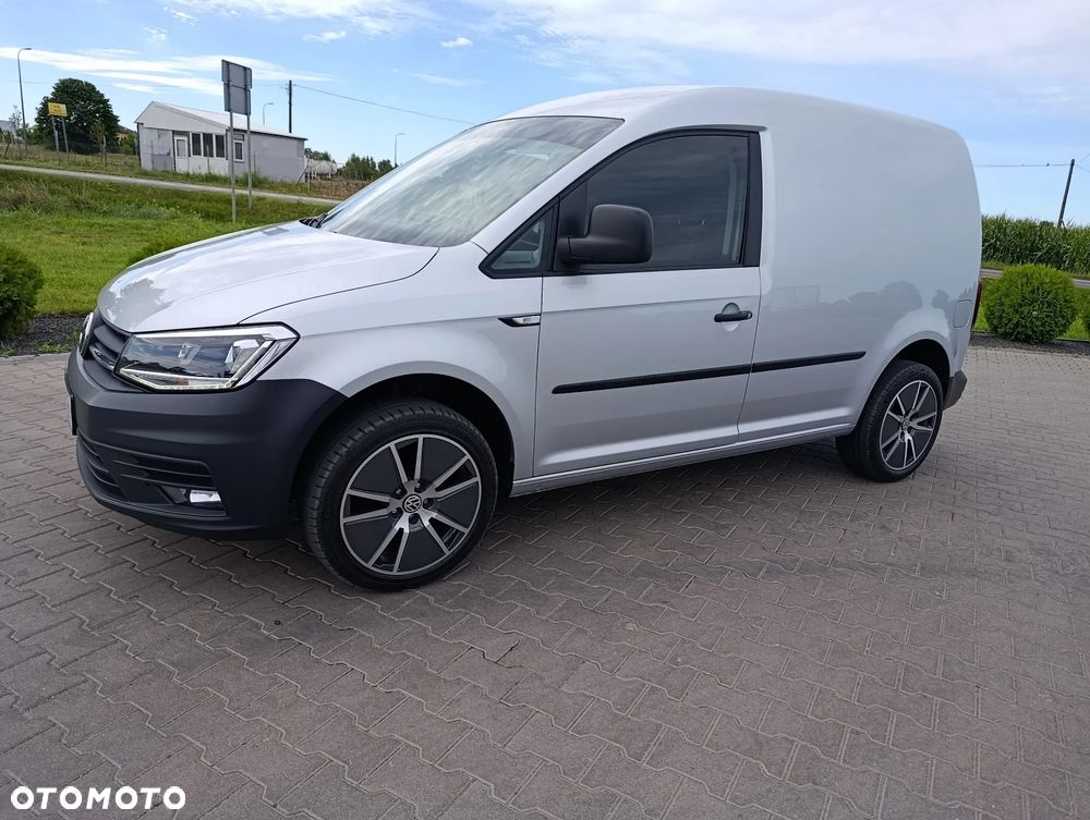 Volkswagen Caddy - 2