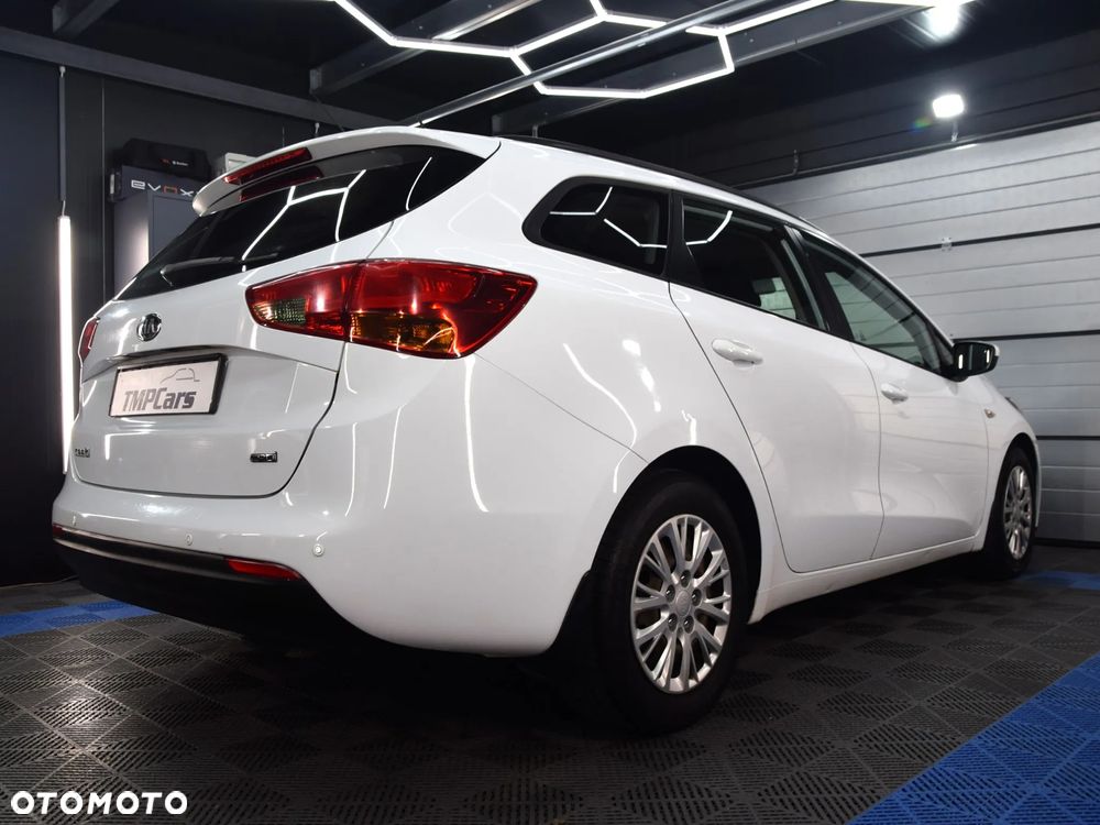 Kia Ceed Cee'd 1.6 CRDi S - 3