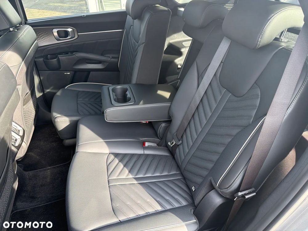 Kia Sorento 1.6 T-GDI HEV Prestige Line AWD 7os - 16