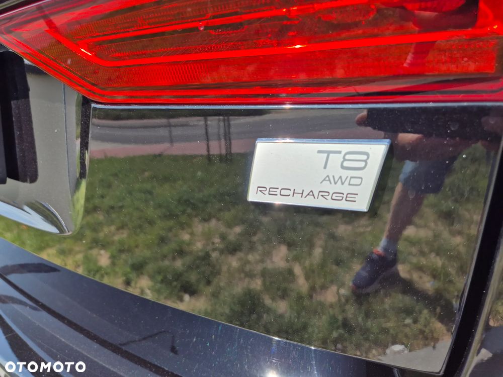 Volvo XC 60 T8 Plug-In Hybrid AWD R-Design - 32