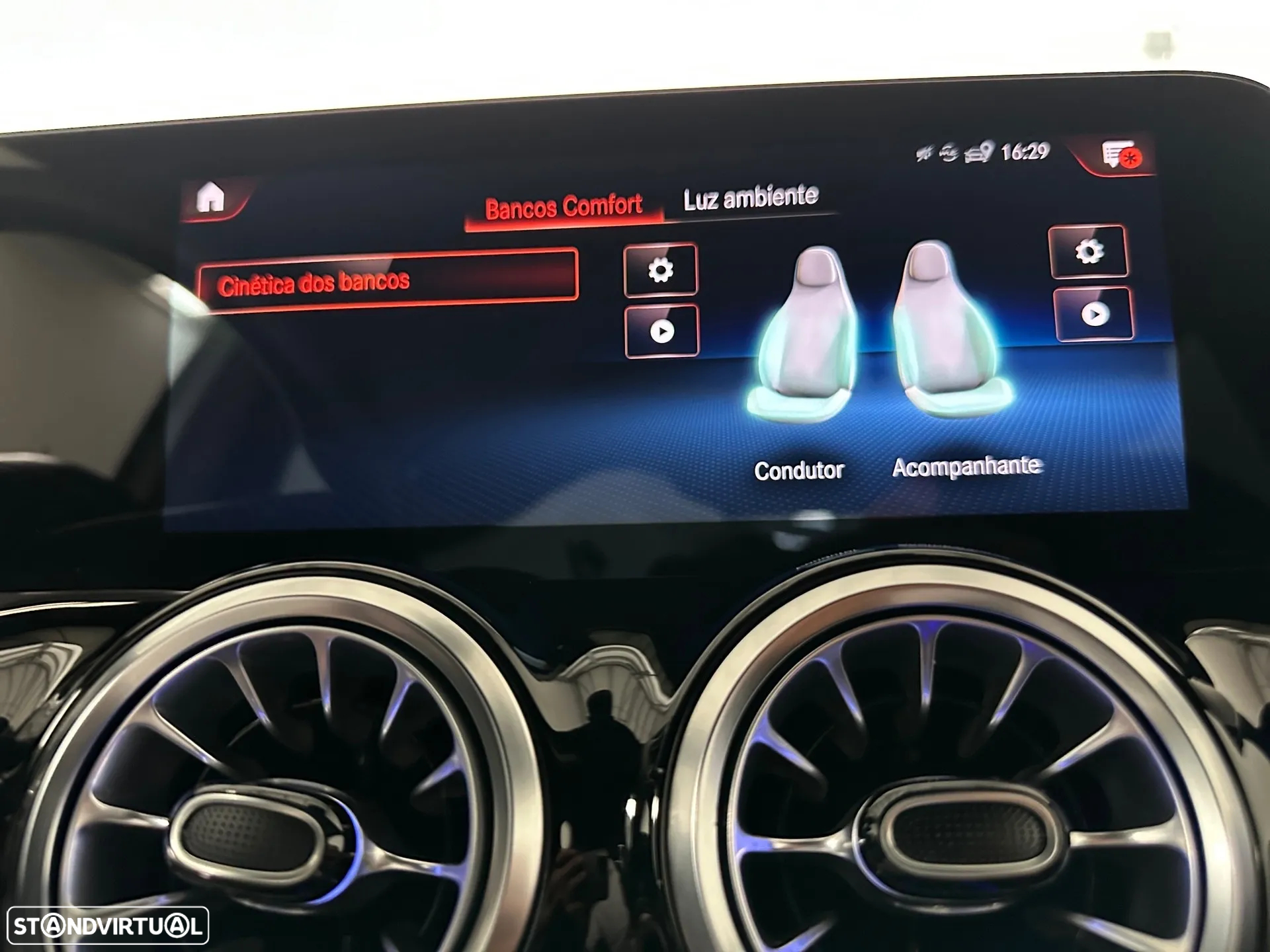 Mercedes-Benz GLA 250 e AMG Line - 20