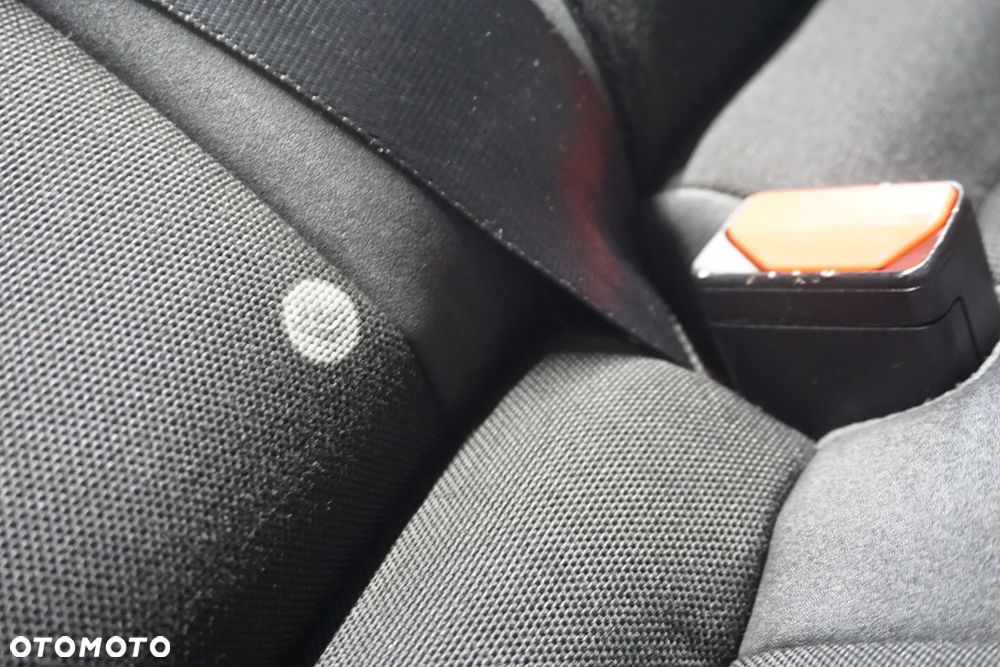 Volvo V60 D4 Geartronic Momentum - 23