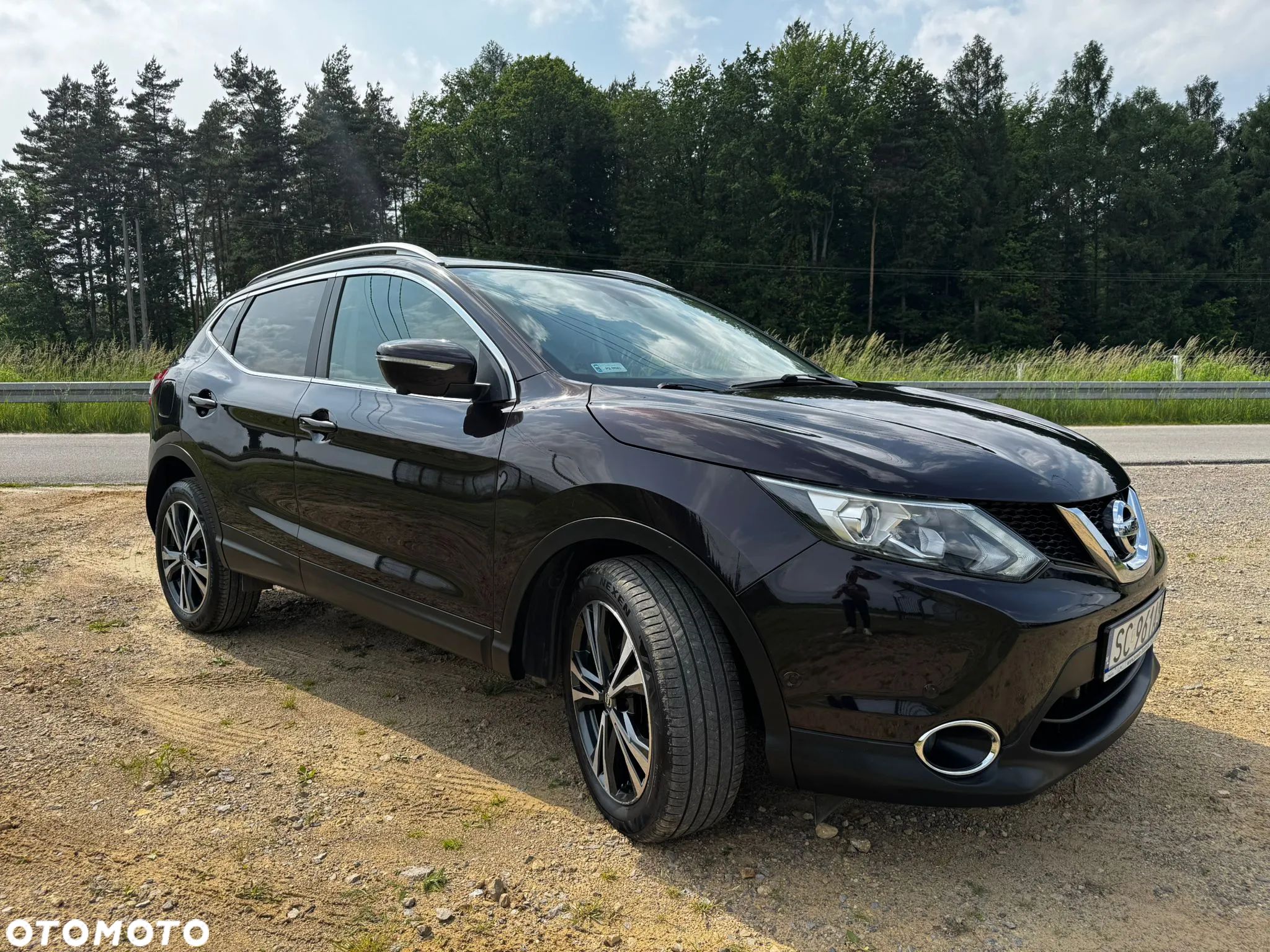 Nissan Qashqai 1.6 DCi N-Connecta Xtronic - 1
