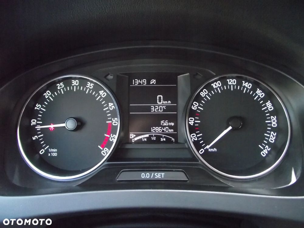 Skoda RAPID 1.4 TDI DPF Active - 22