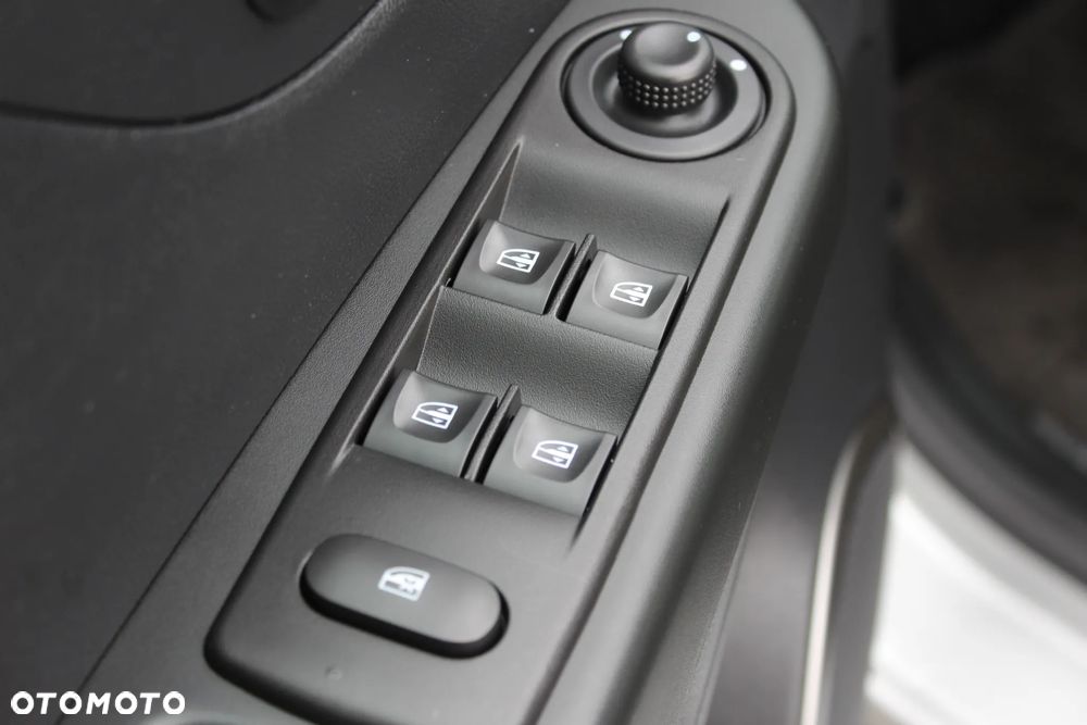 Renault Captur 0.9 Energy TCe Alize - 11