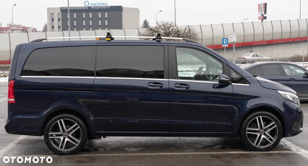 Mercedes-Benz Klasa V - 3