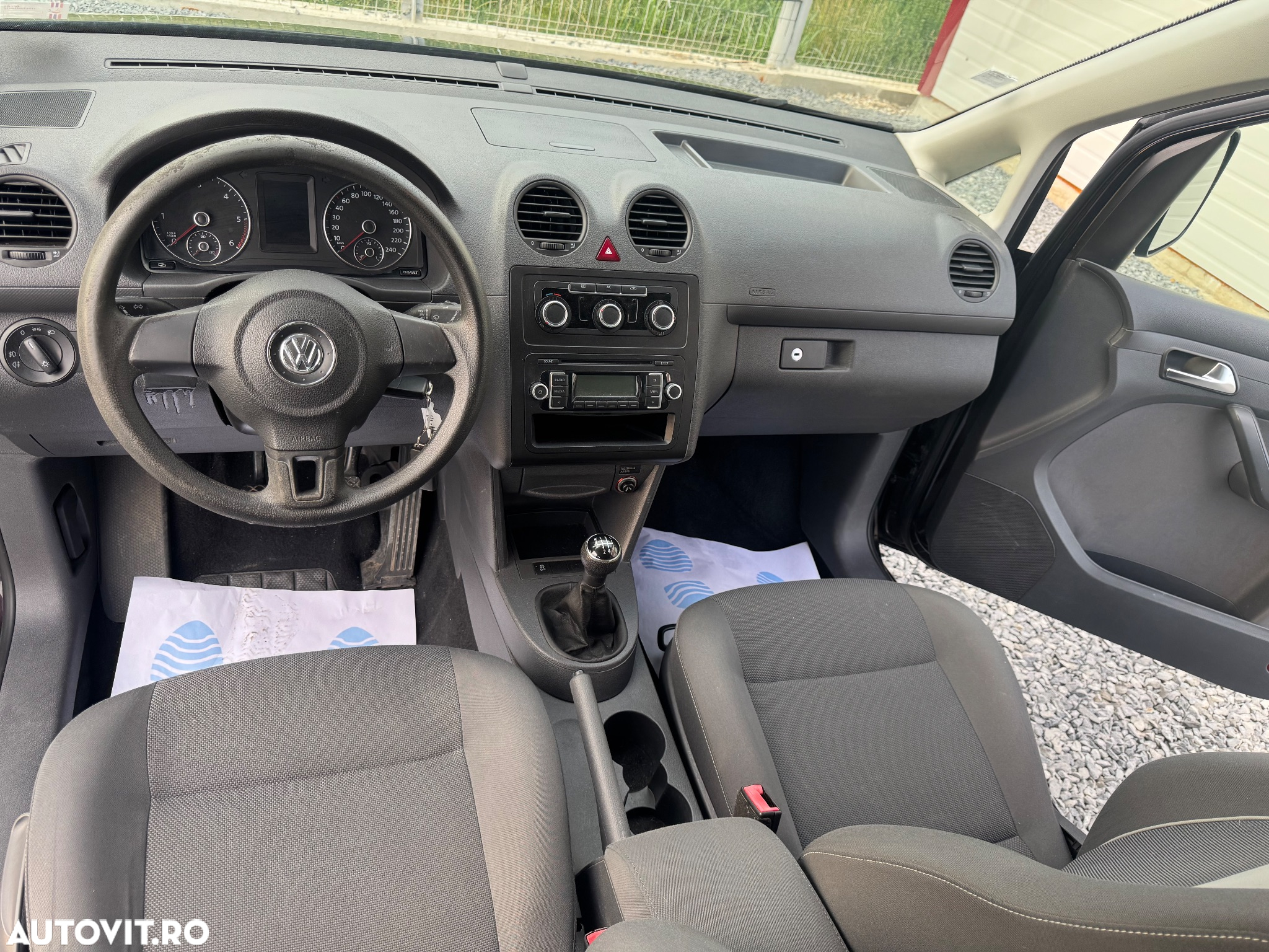 Volkswagen Caddy 1.6 TDI BlueMotion Comfortline - 6