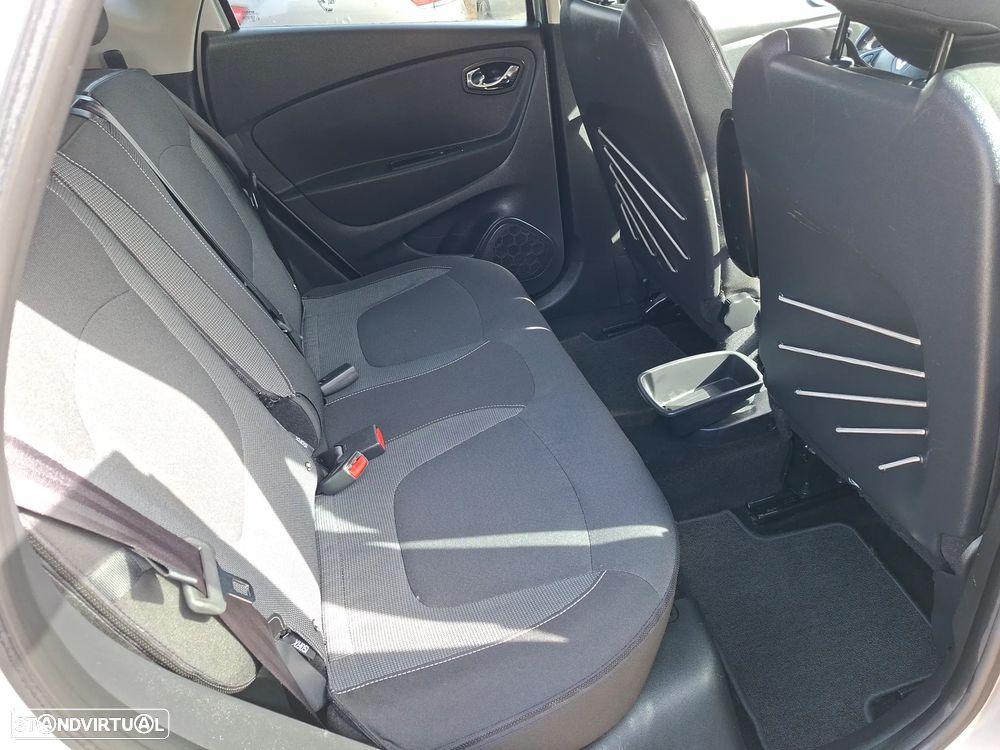 Renault Captur 0.9 TCE Exclusive - 10