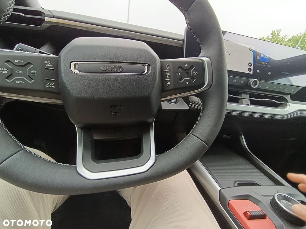 Jeep Compass - 17
