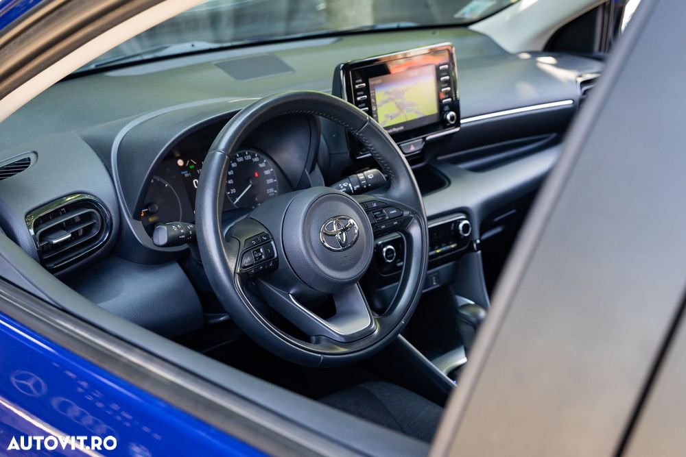 Toyota Yaris 1.5 VVT-i HSD Exclusive Style - 27