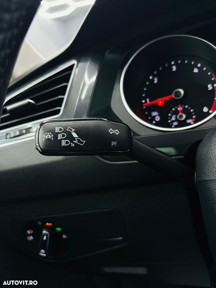 Volkswagen Tiguan 2.0 TDI 4Mot DSG Highline - 29