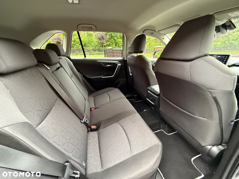 Toyota RAV4 2.5 Hybrid Comfort 4x2 - 23