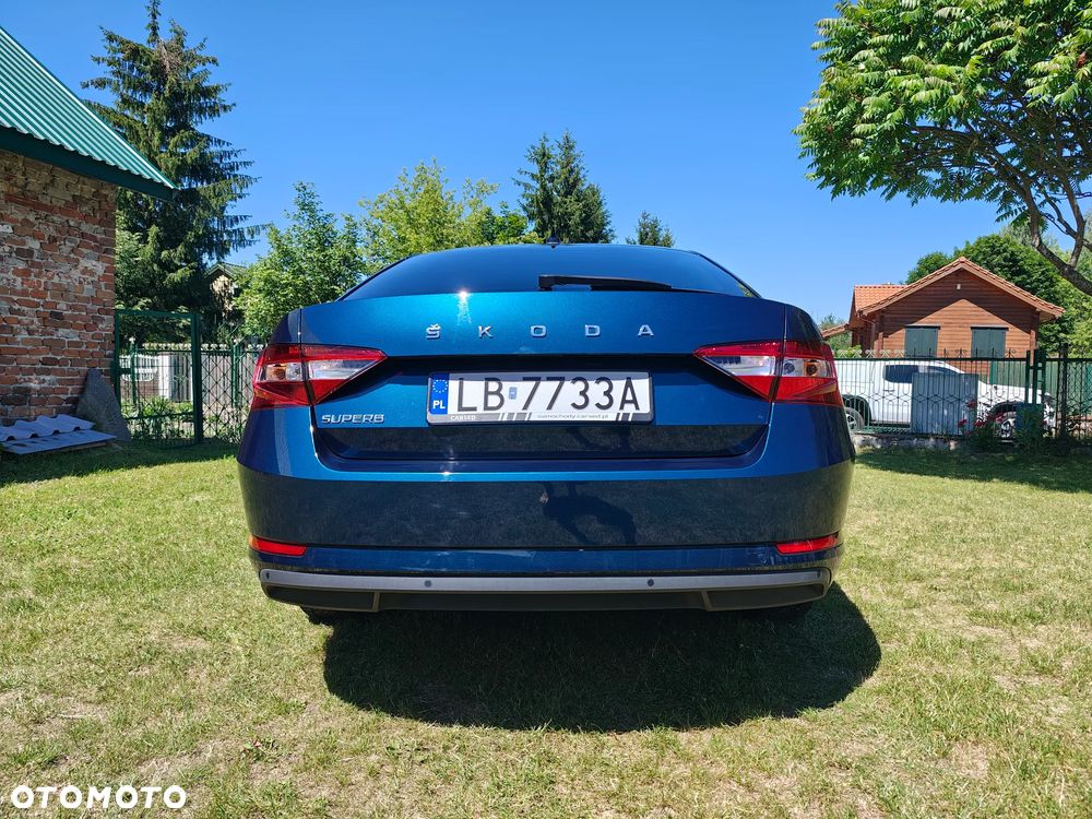 Skoda Superb 2.0 TSI Ambition DSG - 4