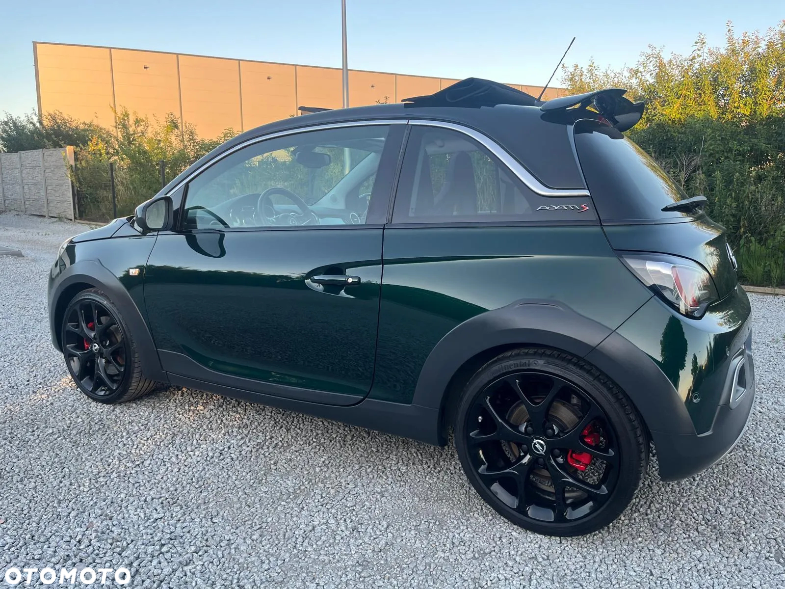 Opel Adam 1.4 Turbo Rocks S - 6