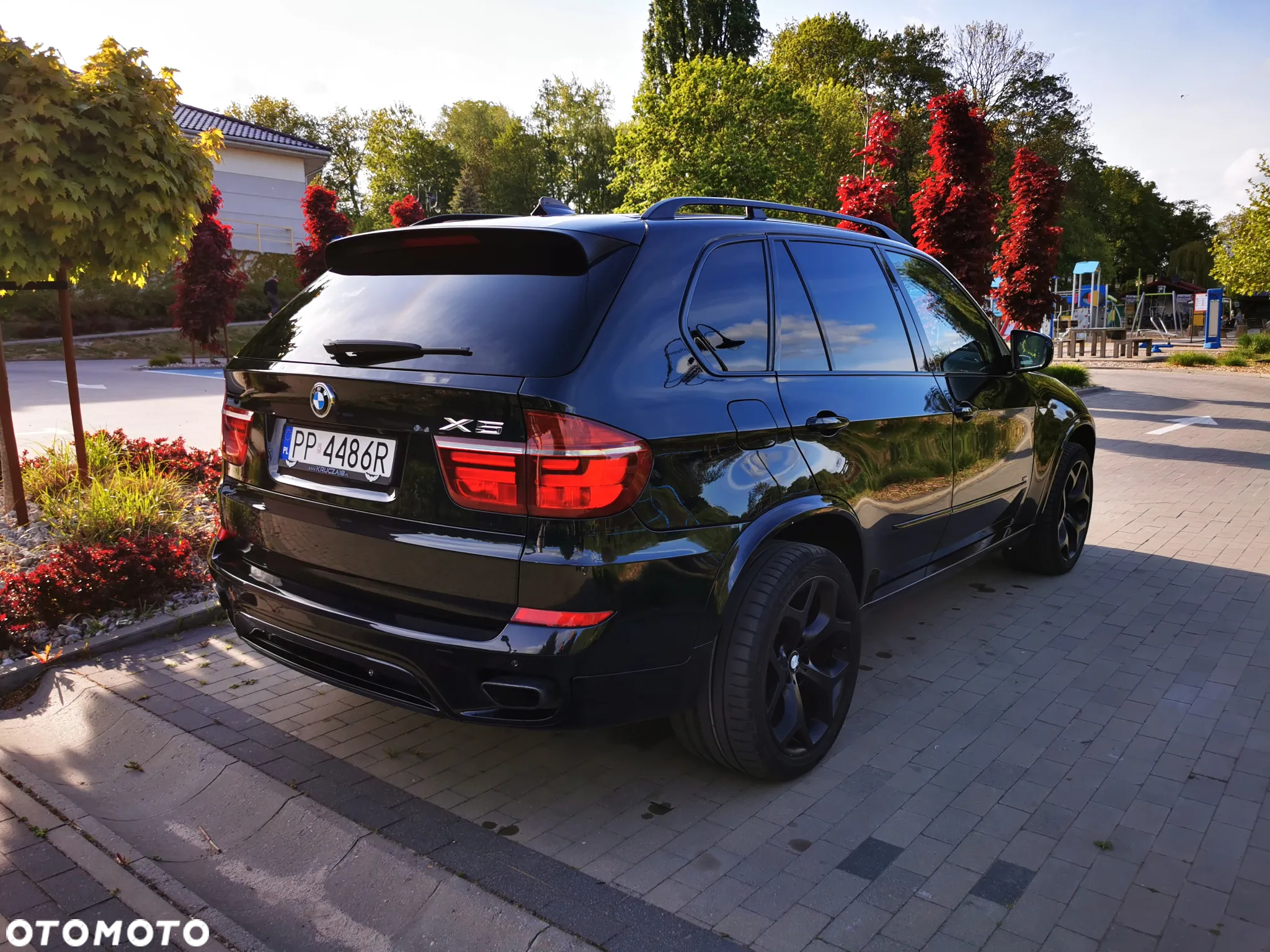 BMW X5 5.0i xDrive - 12