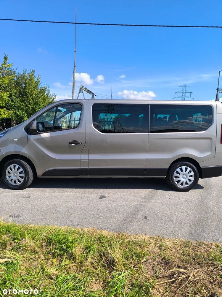 Renault Trafic Grand SpaceClass 2.0 dCi EDC - 2