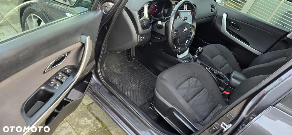 Kia Ceed 1.6 CRDi 128 Dream-Team Edition - 20