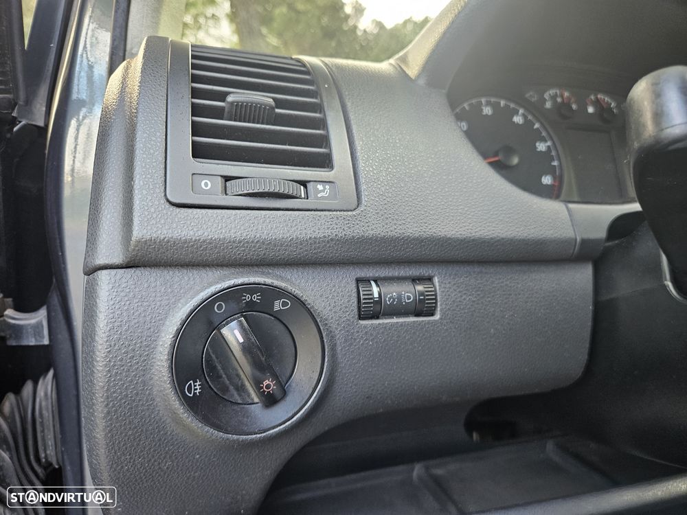 VW Polo 1.2 Confortline - 17