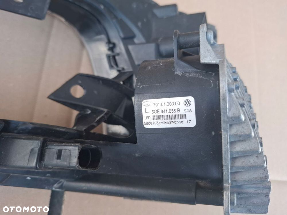 HALOGEN LED VW GOLF VII GTE ORYGINAŁ ŁADNY STAN - 7