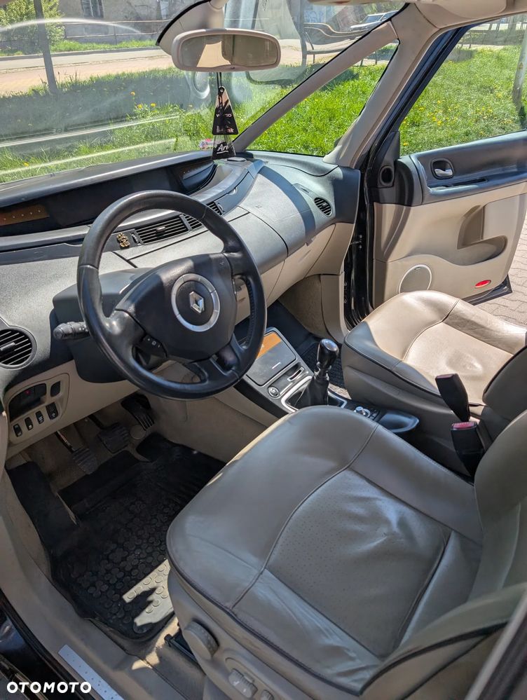 Renault Espace 2.0 dCi FAP Initiale - 6