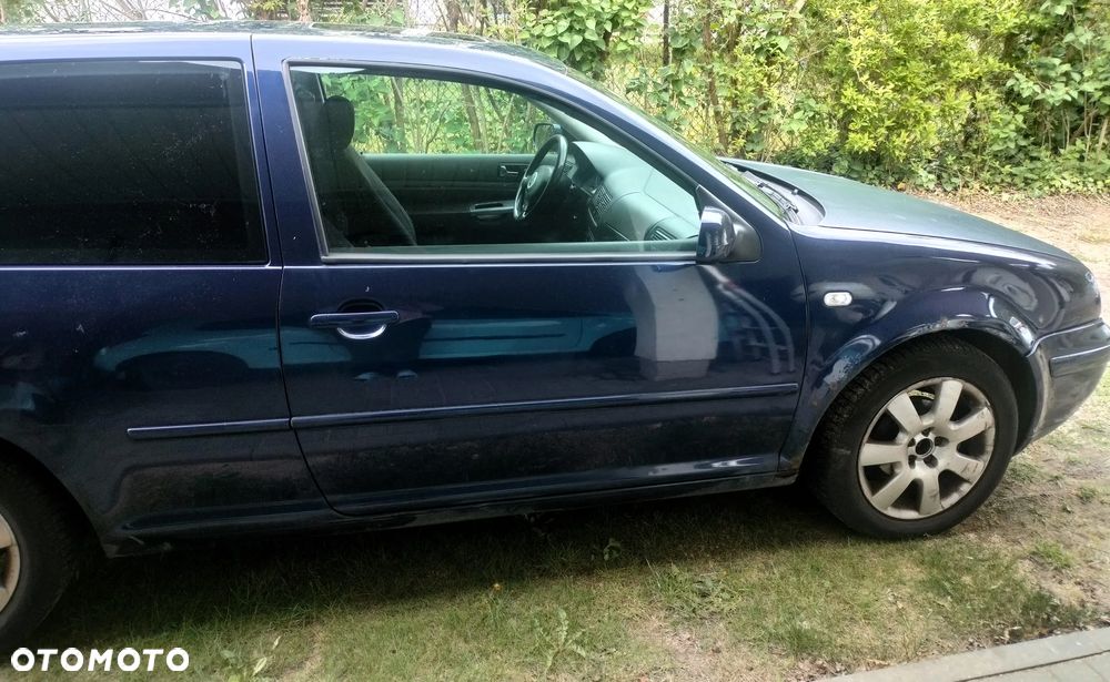 Volkswagen Golf 1.6 Basis - 5