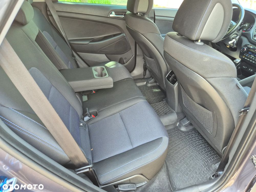 Hyundai Tucson blue 1.6 GDi 2WD Advantage - 36