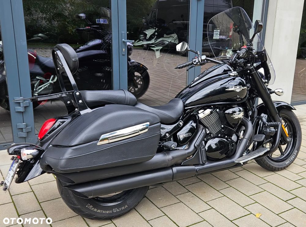 Suzuki Intruder - 19