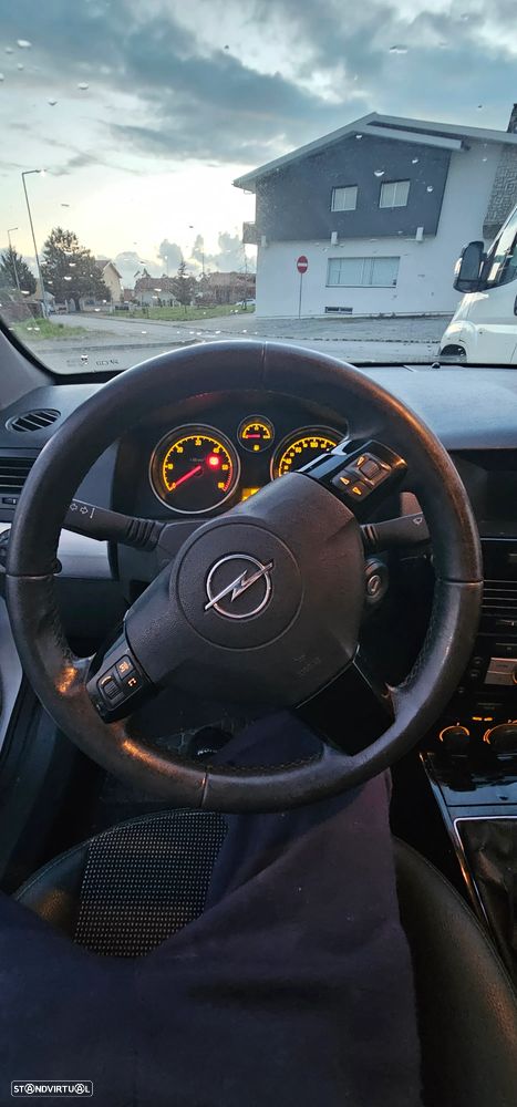 Opel Astra Caravan 1.7 CDTi Cosmo - 4