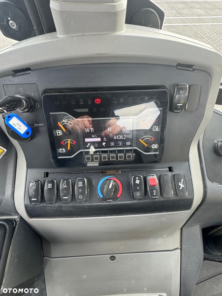 Caterpillar 428 - 36