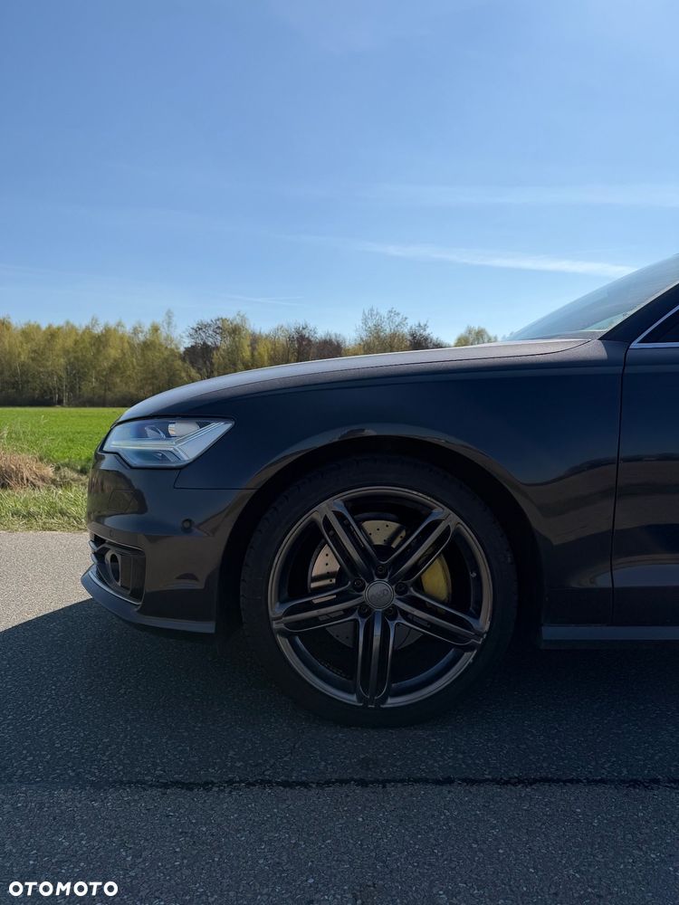 Audi A6 Avant - 13