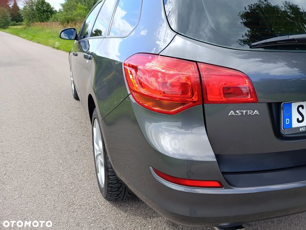 Opel Astra 2.0 CDTI DPF Sport - 6