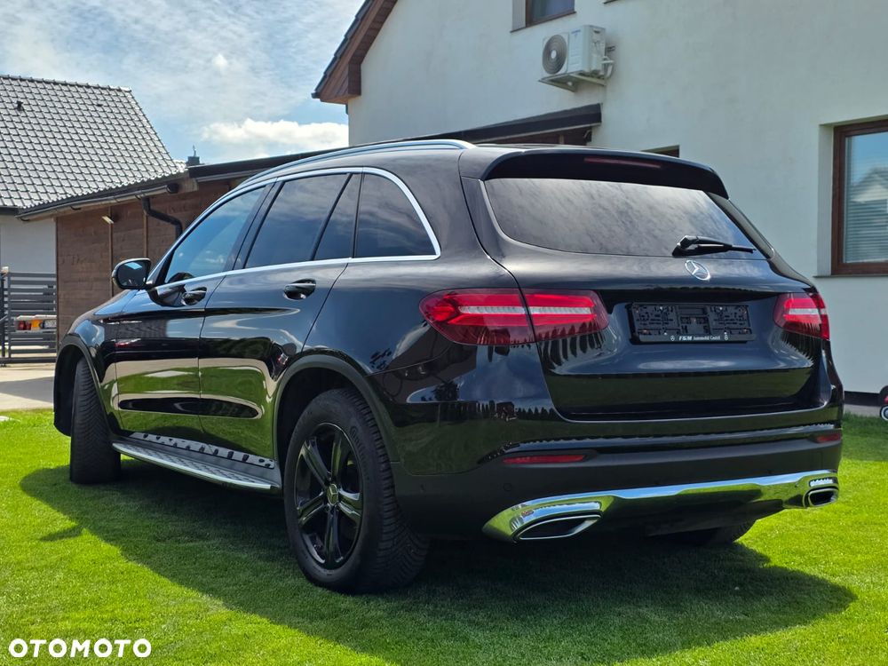 Mercedes-Benz GLC - 4
