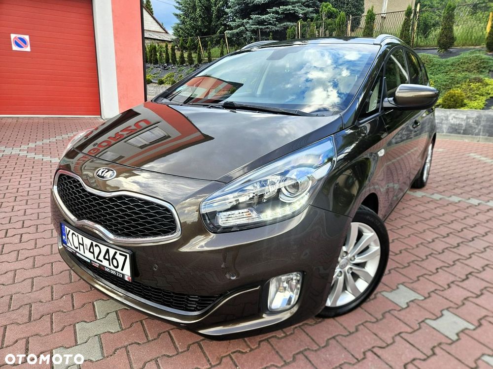 Kia Carens 1.6 GDI Dream-Team Edition - 3