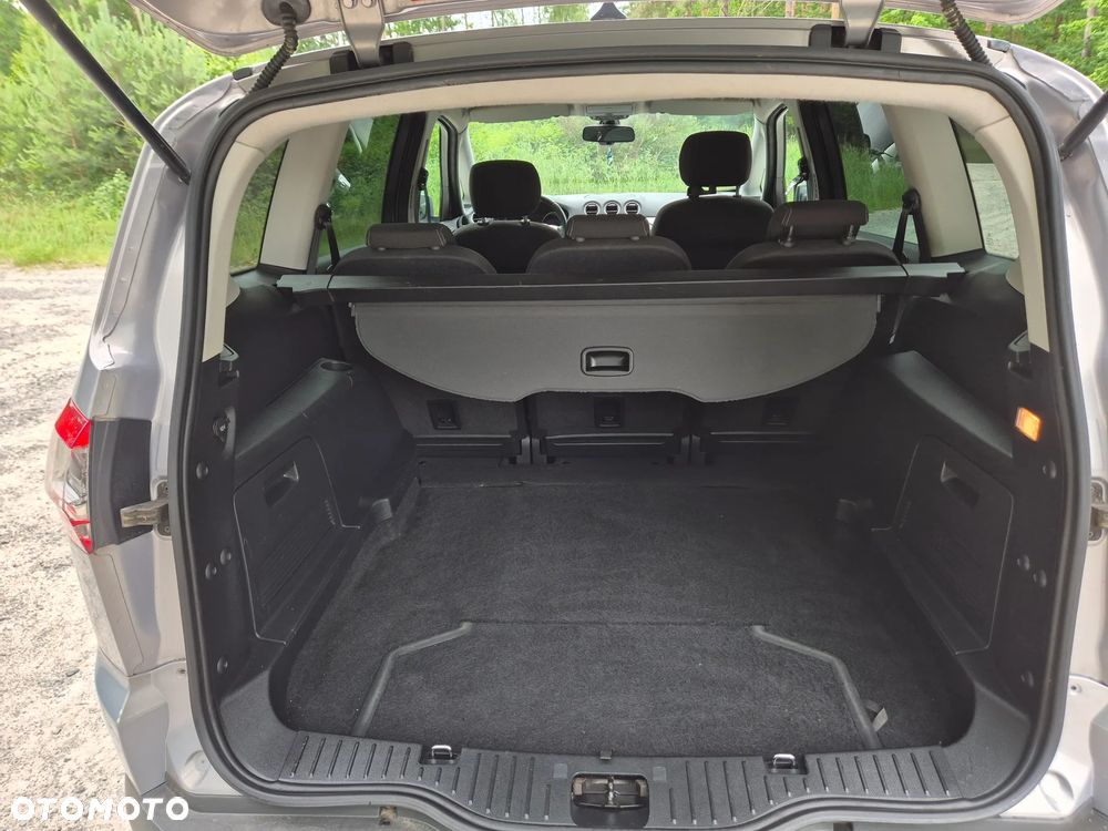 Ford S-Max 1.6 T Trend - 25