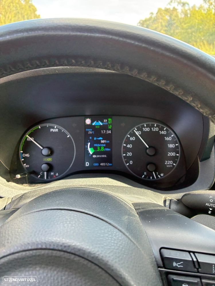 Toyota Yaris 1.5 HDF Comfort - 16