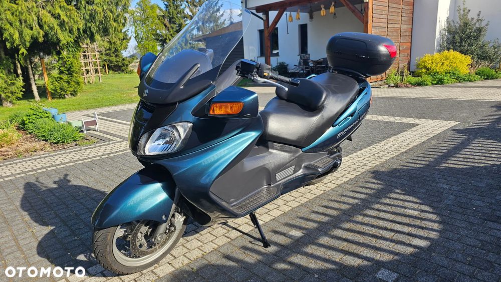 Suzuki Burgman - 1