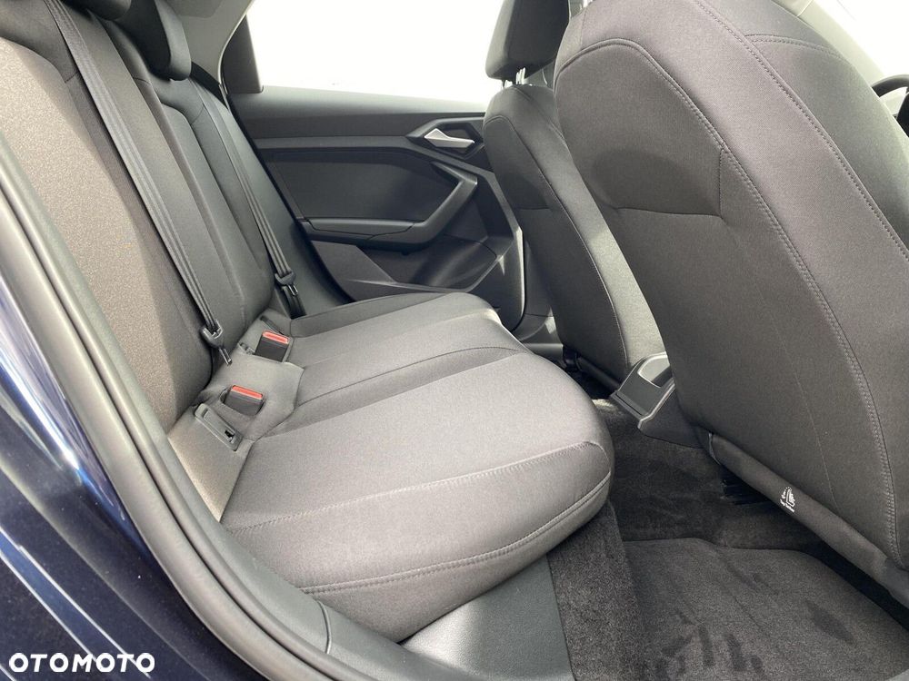 Audi A1 Sportback 35 TFSI S tronic - 14