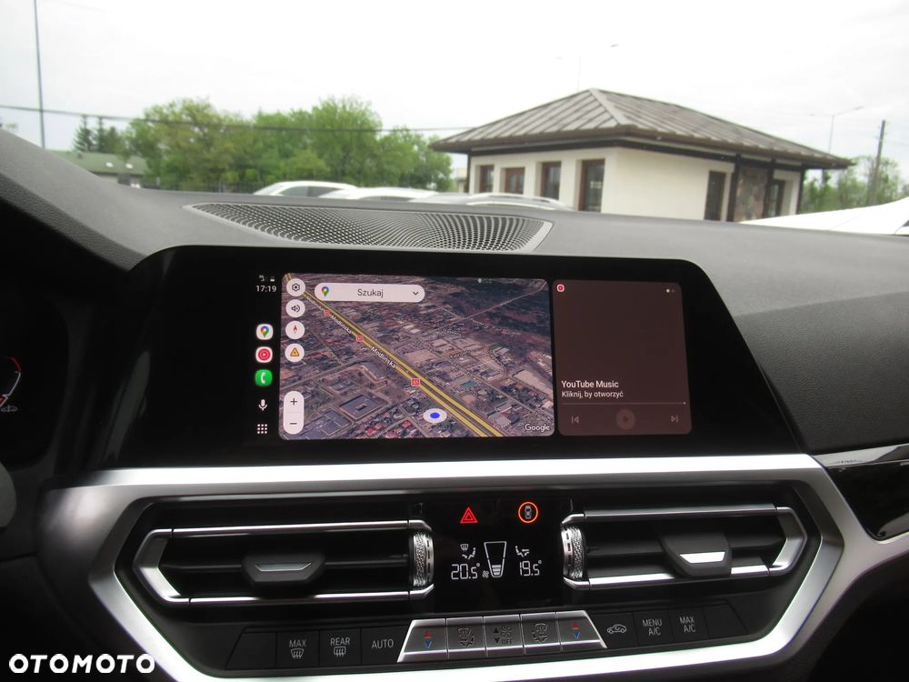BMW Seria 3 318i Sport Line - 28