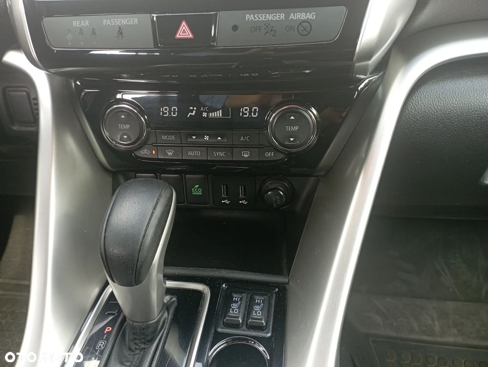 Mitsubishi Eclipse Cross 1.5 T GPF Invite Plus CVT - 12