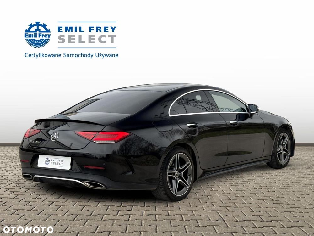 Mercedes-Benz CLS - 6